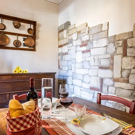 La Casa Del Silenzio Apartman *