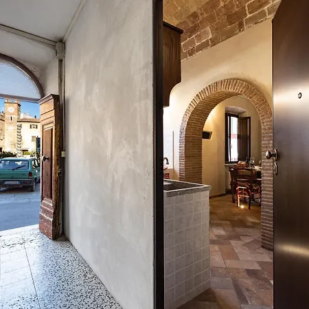 La Casa Del Silenzio Lajatico