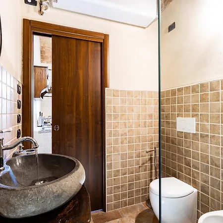 La Casa Del Silenzio Apartman *